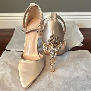Elegant Satin Gold Women's Heels